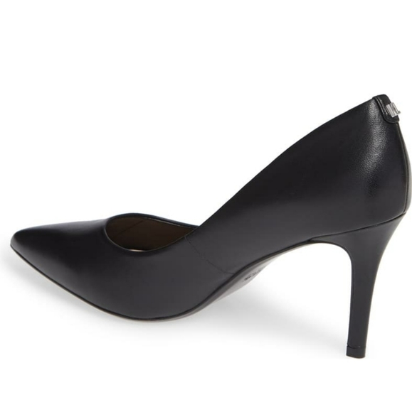 Karl Lagerfeld Black Leather Royale Short Pumps - Picture 4 of 12